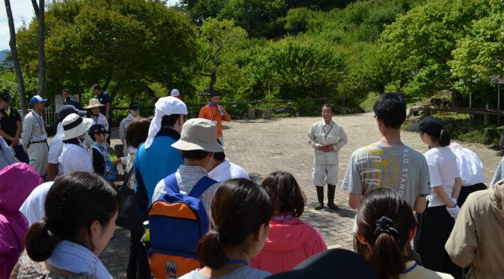 地元の方から活動の説明を受けました