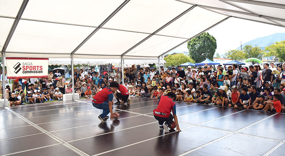 Ball Beat Crew’s freestyle football enthralls the audience.